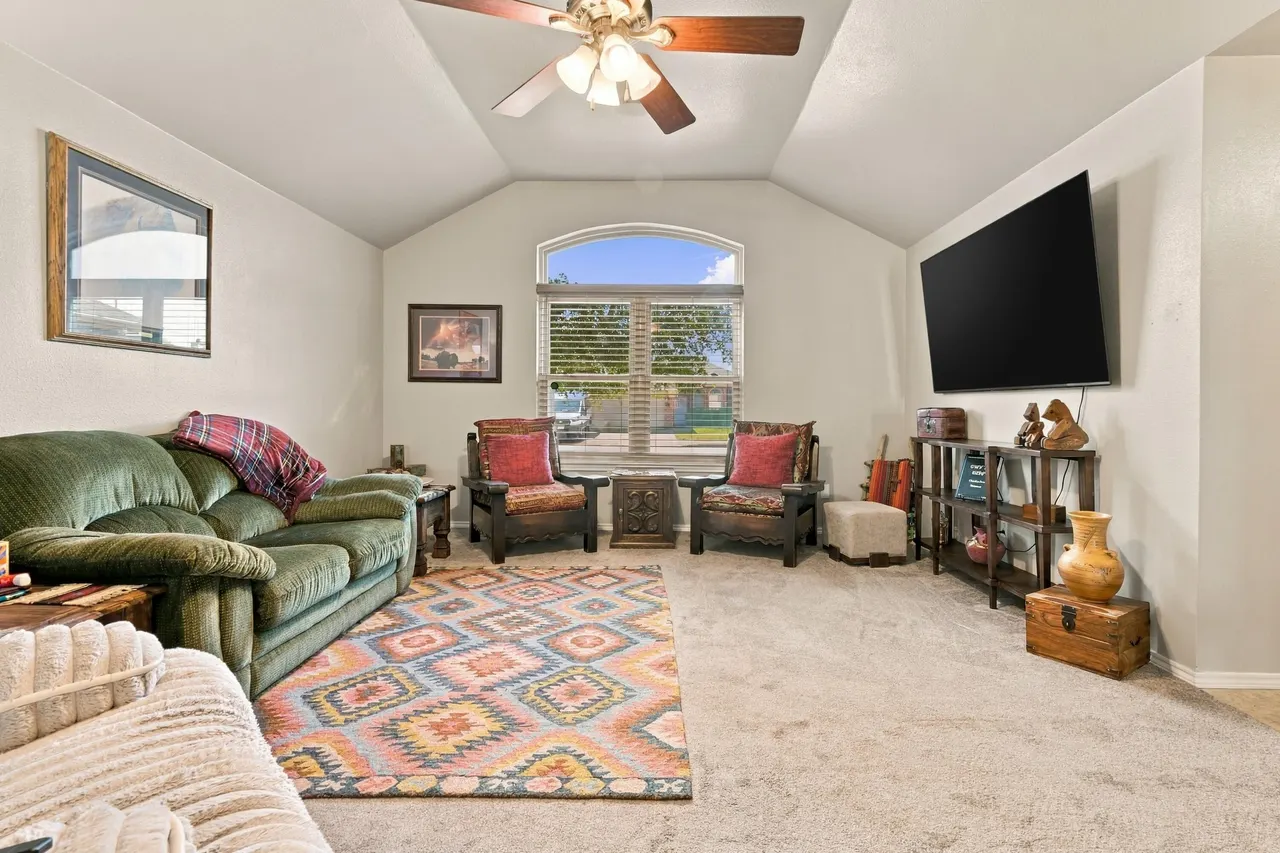 Photo 3 — 6724 8th Street, Lubbock, TX 79416