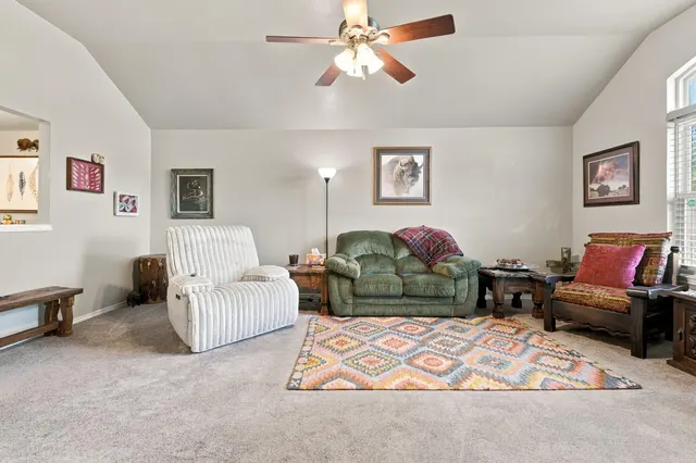 Photo 4 — 6724 8th Street, Lubbock, TX 79416