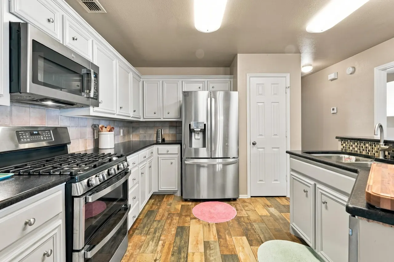 Photo 8 — 6724 8th Street, Lubbock, TX 79416