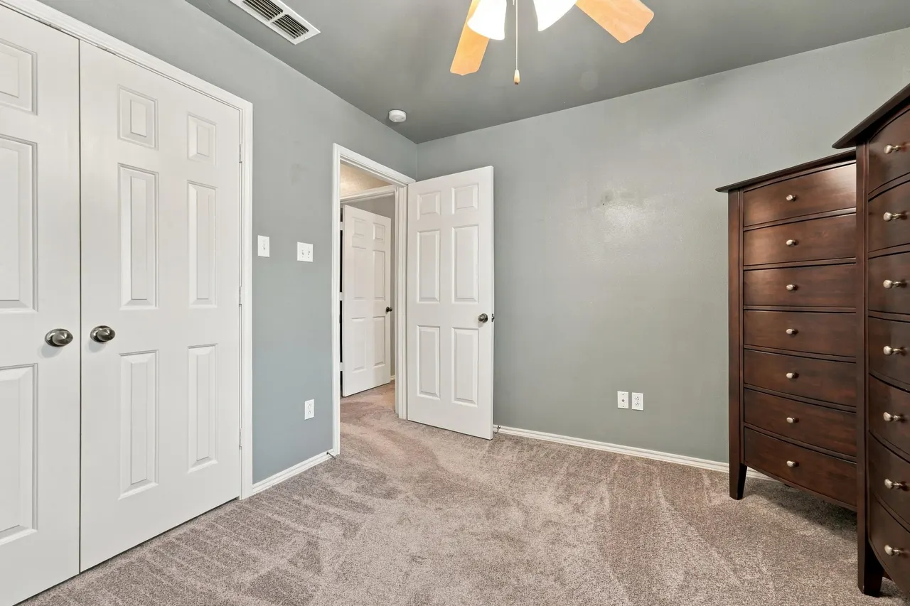 Photo 17 — 6724 8th Street, Lubbock, TX 79416