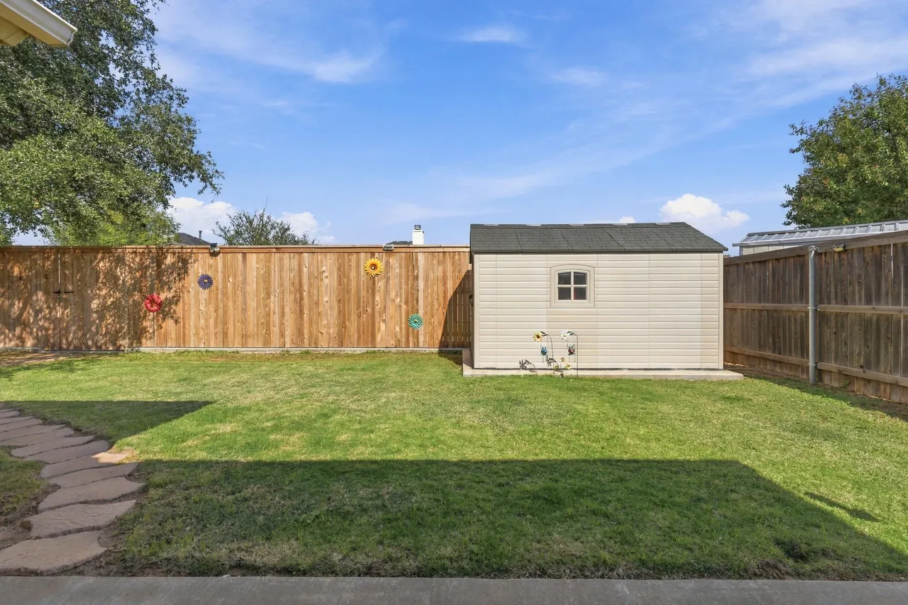 Photo 21 — 6724 8th Street, Lubbock, TX 79416