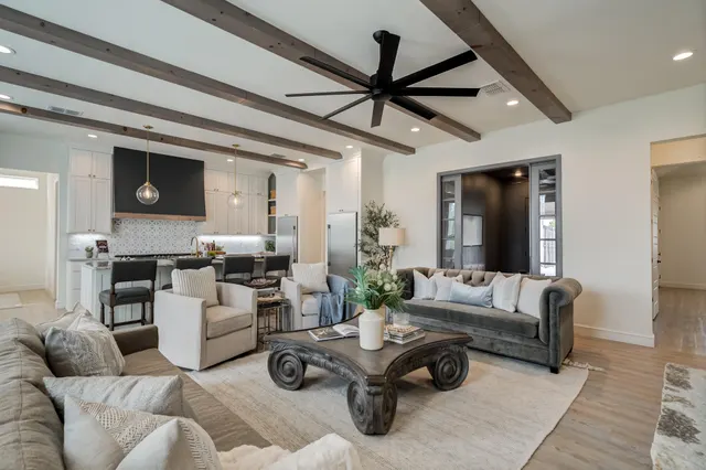 Photo 5 — 4044 136th Street, Lubbock, TX 79423