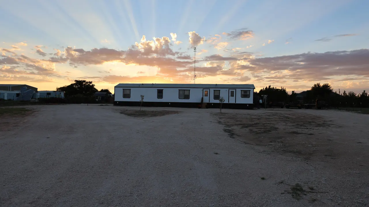 Photo 78 — 131 PR 209 A3, Seminole, TX 79360