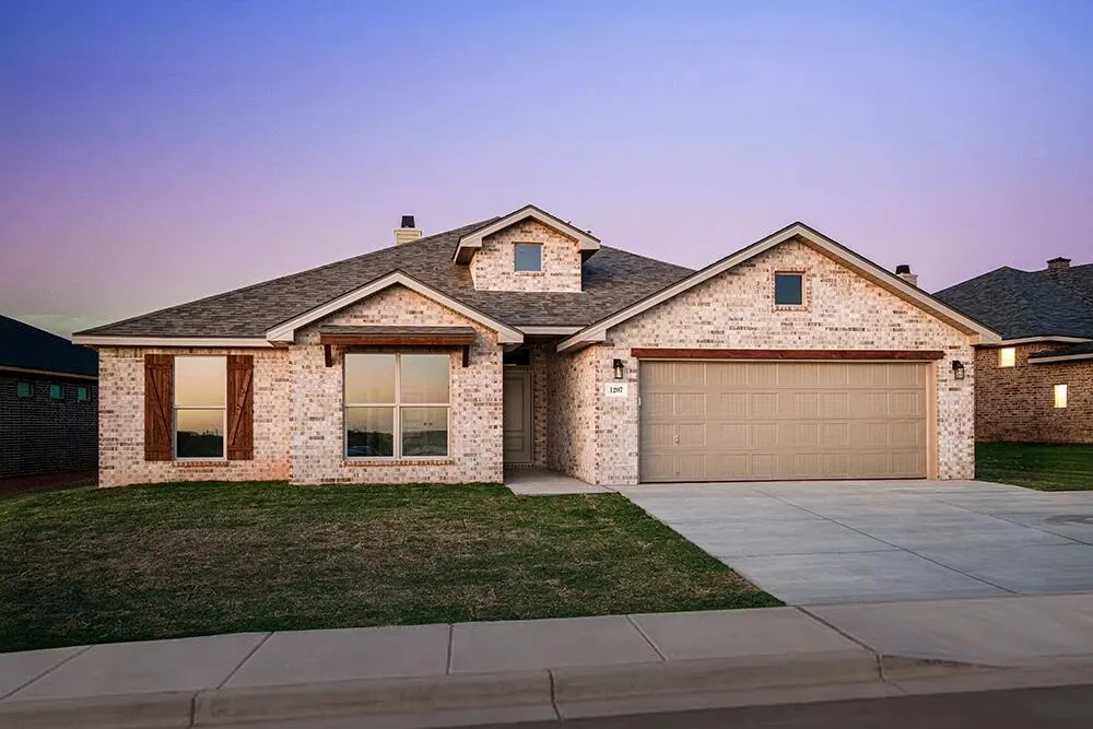 Front exterior — 1204 E 32nd Street, Wolfforth, TX 79382