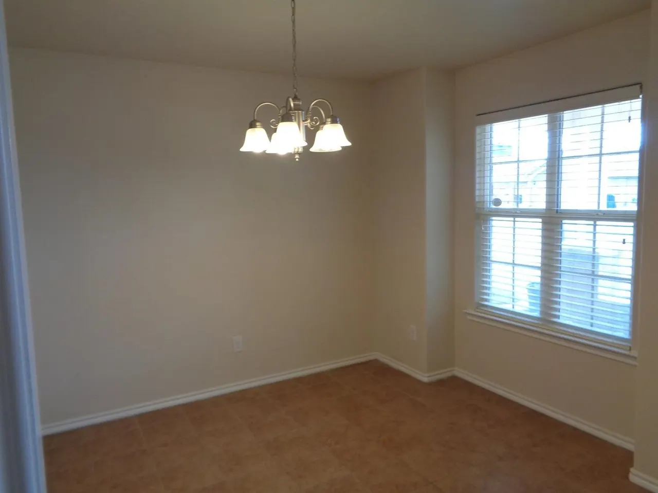 Photo 3 — 5608 109th Street, Lubbock, TX 79424