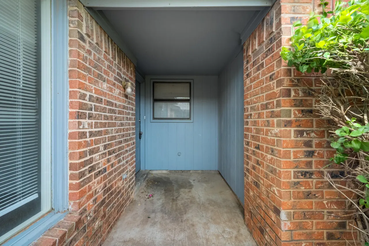Photo 2 — 1317 80th Street A, Lubbock, TX 79423