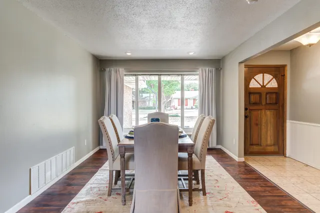 Photo 2 — 3503 66th Drive, Lubbock, TX 79413
