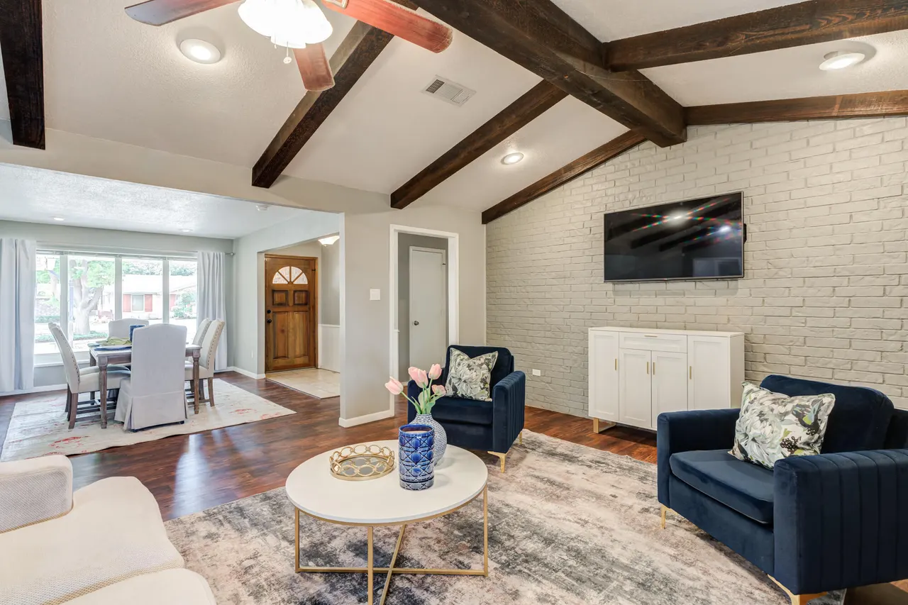 Photo 5 — 3503 66th Drive, Lubbock, TX 79413
