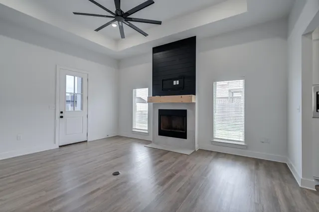 Photo 5 — 909 N Grover Avenue, Lubbock, TX 79416