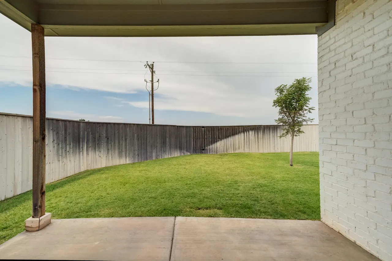 Photo 40 — 909 N Grover Avenue, Lubbock, TX 79416