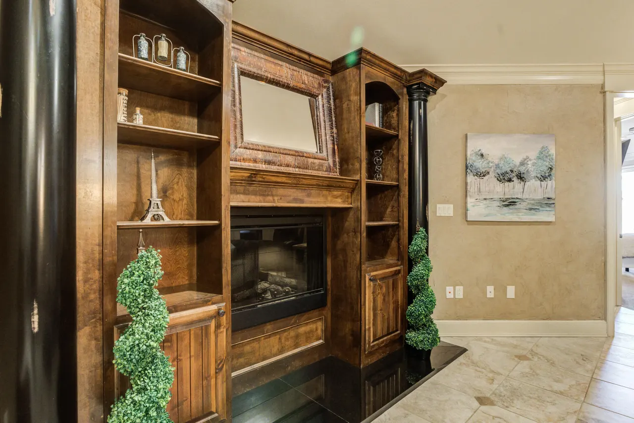Photo 14 — 8 Tuscan Villas Circle, Lubbock, TX 79423