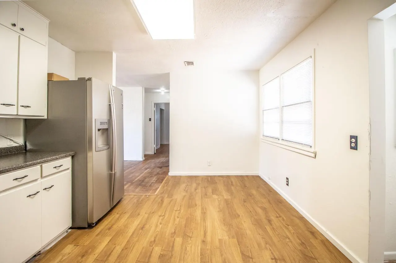 Photo 9 — 2011 45th Street, Lubbock, TX 79412