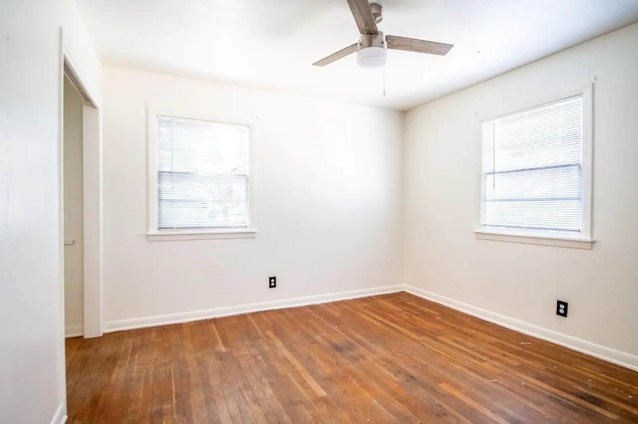 Photo 11 — 2011 45th Street, Lubbock, TX 79412