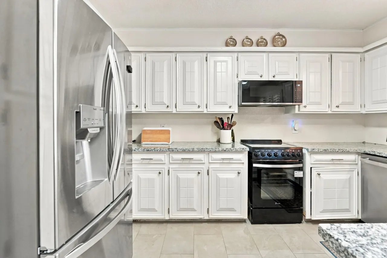 Photo 11 — 2813 74th Place, Lubbock, TX 79423