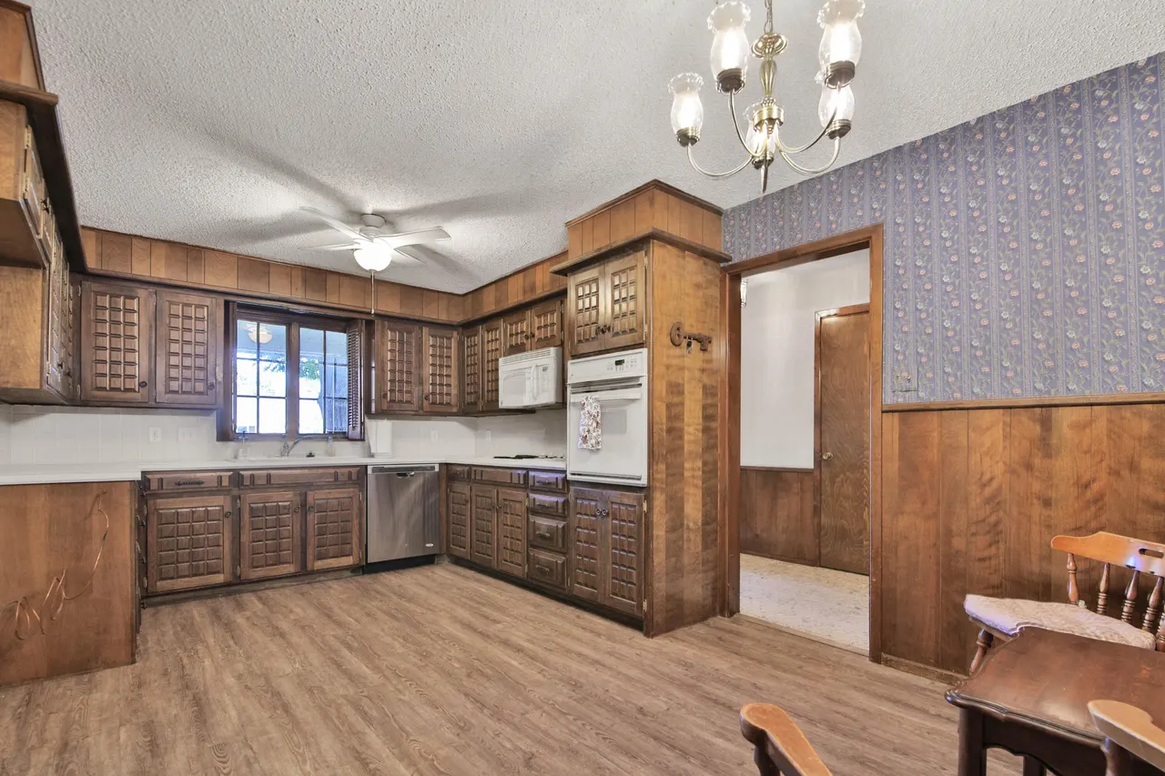 Photo 5 — 4409 55th Street, Lubbock, TX 79414