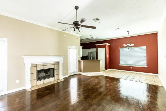 Photo 5 — 9706 Avenue W, Lubbock, TX 79423