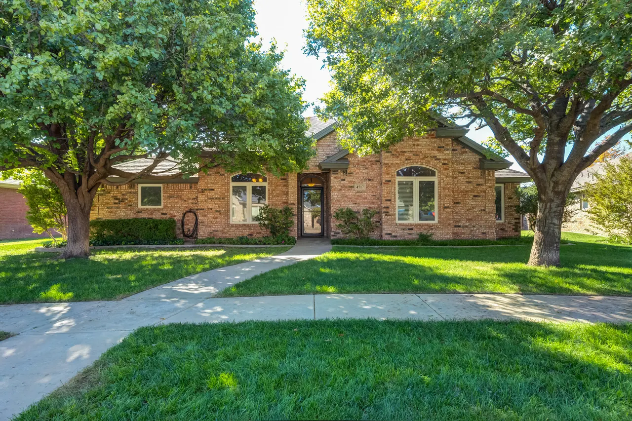 Photo 3 — 4517 109th Street, Lubbock, TX 79424