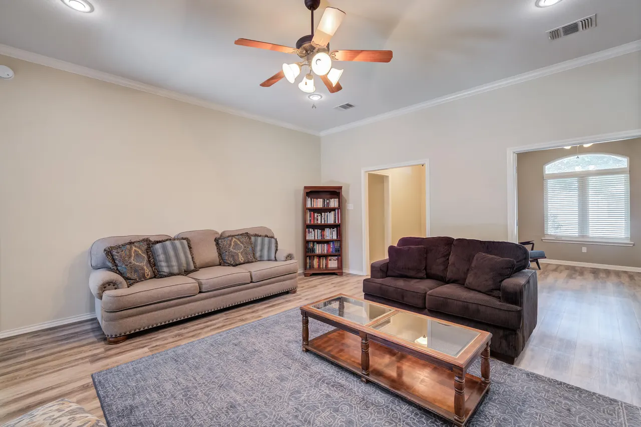 Photo 10 — 4517 109th Street, Lubbock, TX 79424