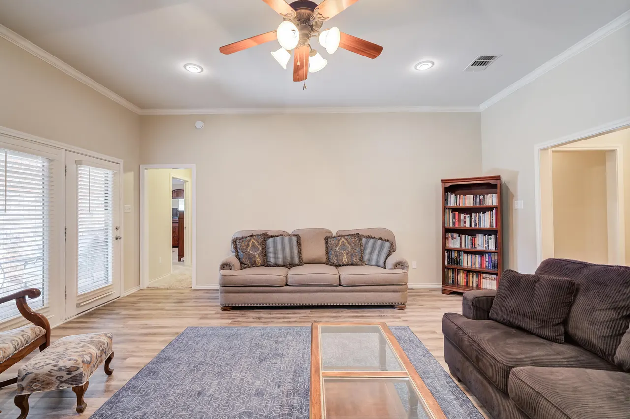 Photo 11 — 4517 109th Street, Lubbock, TX 79424
