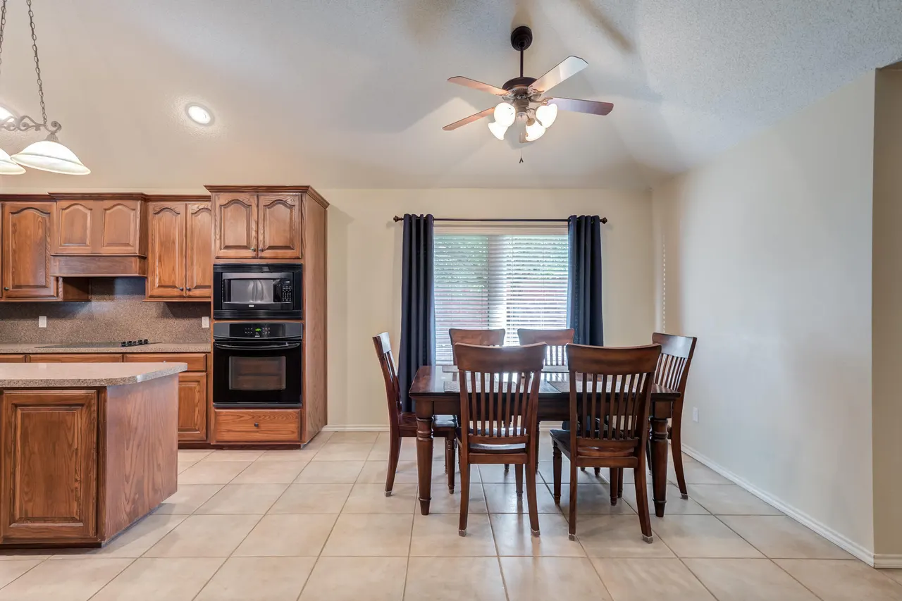 Photo 14 — 4517 109th Street, Lubbock, TX 79424