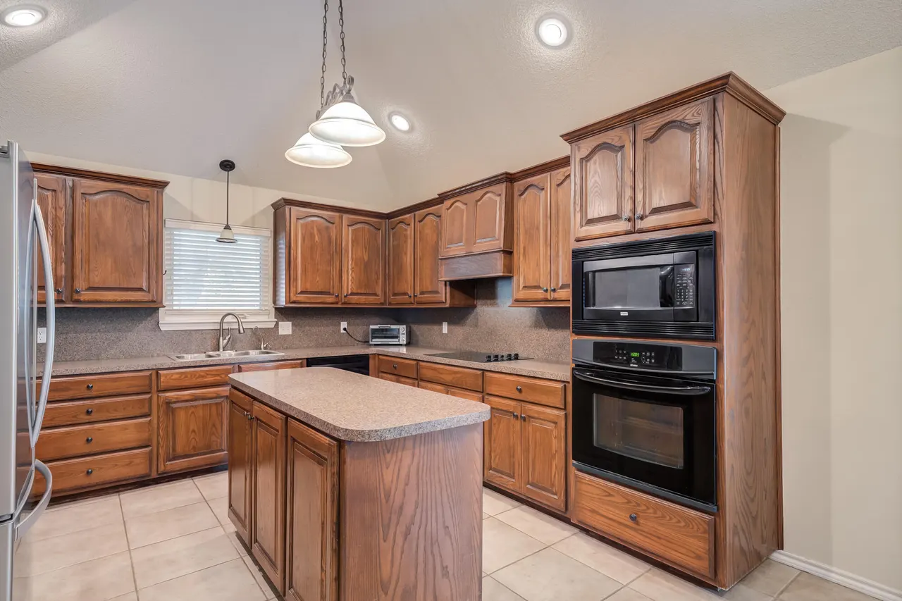 Photo 16 — 4517 109th Street, Lubbock, TX 79424
