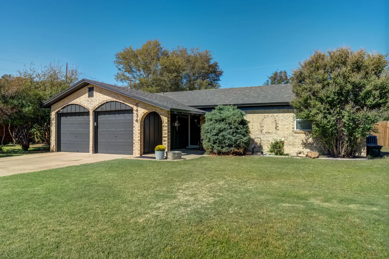 Photo 2 — 5434 45th Street, Lubbock, TX 79414