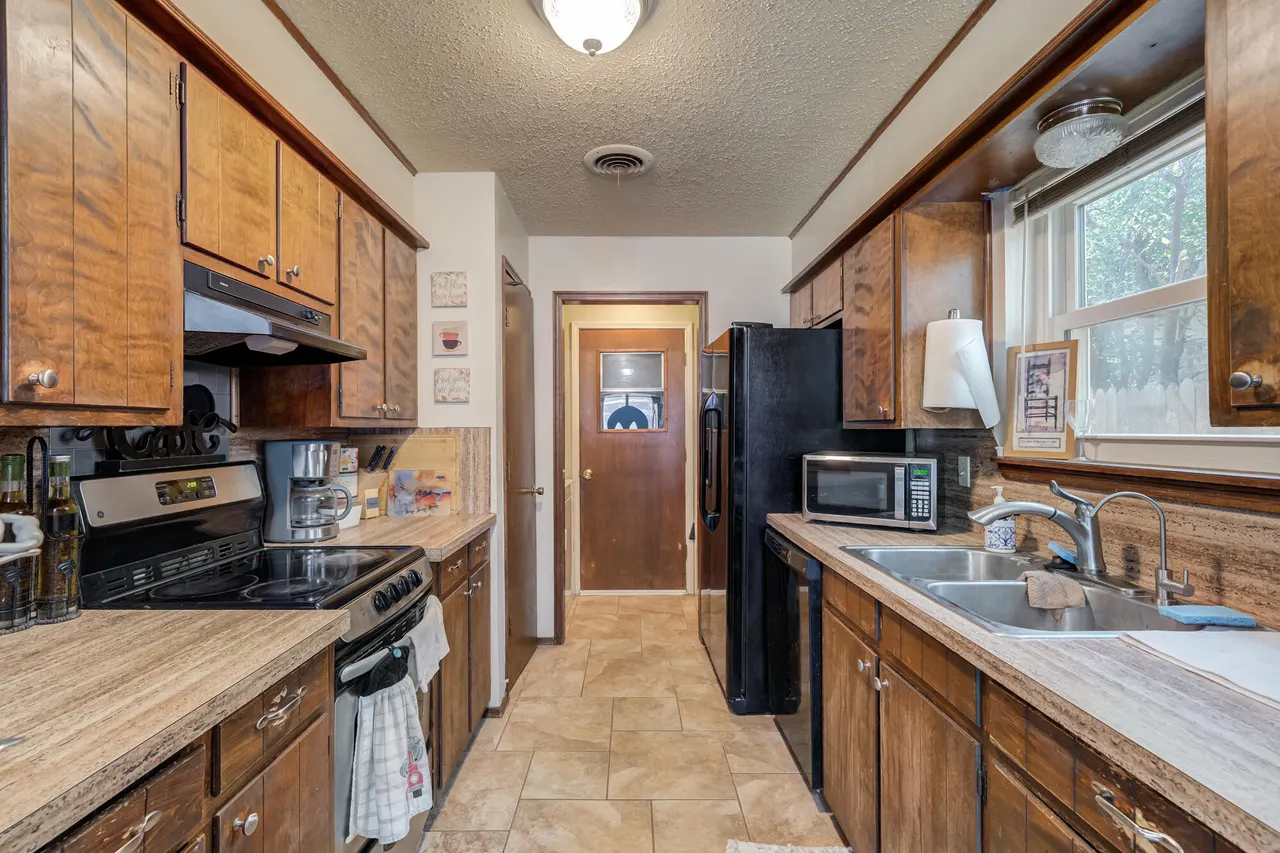 Photo 11 — 5434 45th Street, Lubbock, TX 79414