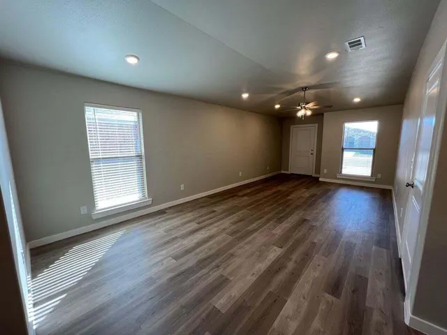 Photo 3 — 2011 Bryan Avenue A, Wolfforth, TX 79382