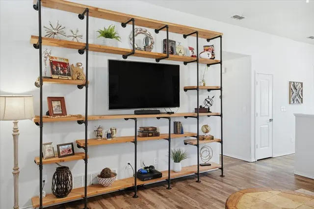 Photo 8 — 10610 Chicago Avenue, Lubbock, TX 79424