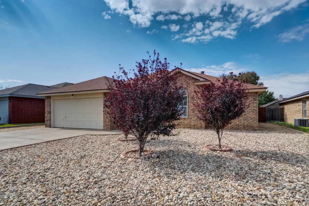 Front exterior — 408 Kewanee Avenue, Lubbock, TX 79416
