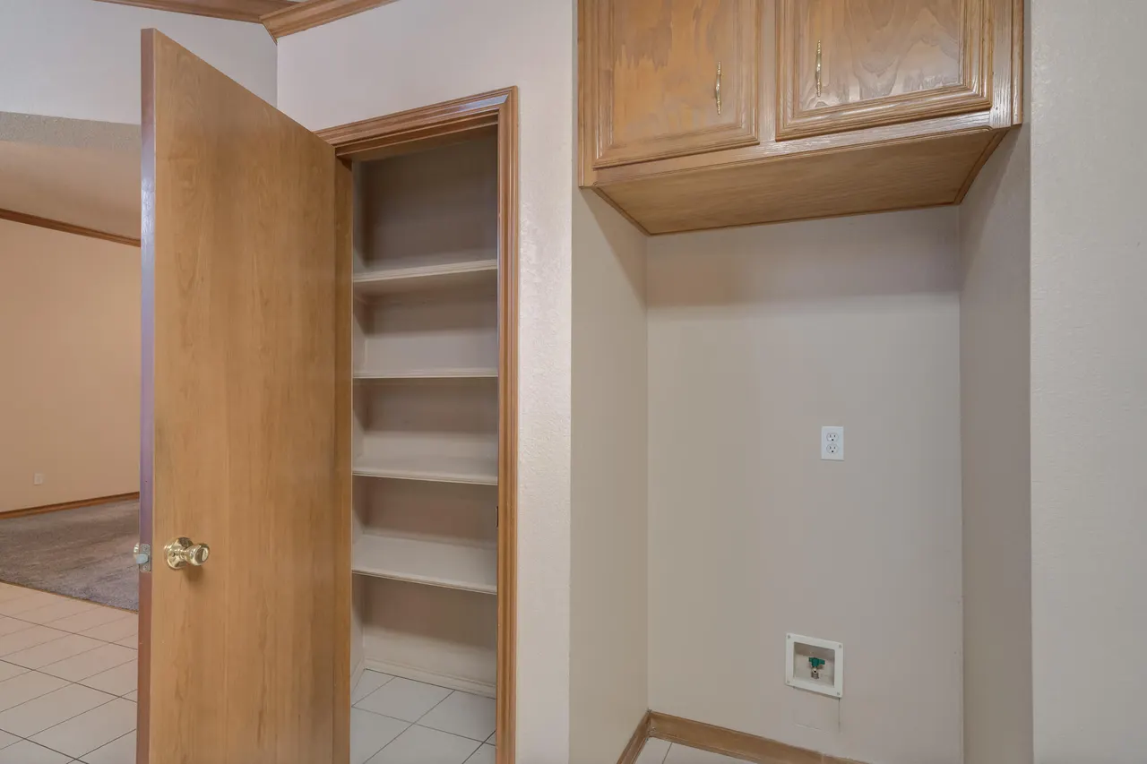 Photo 11 — 408 Kewanee Avenue, Lubbock, TX 79416