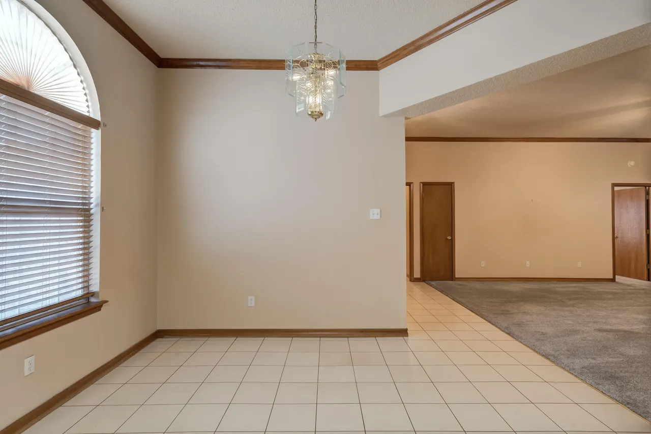Photo 12 — 408 Kewanee Avenue, Lubbock, TX 79416