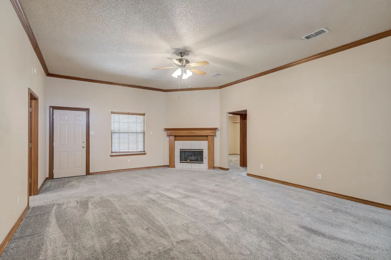 Photo 14 — 408 Kewanee Avenue, Lubbock, TX 79416