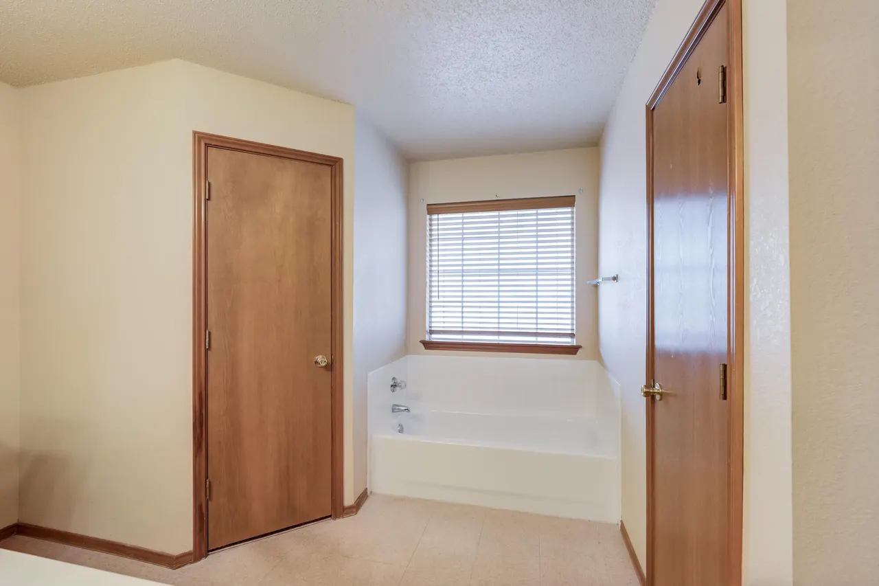 Photo 22 — 408 Kewanee Avenue, Lubbock, TX 79416