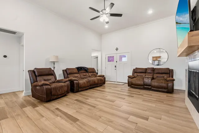 Photo 7 — 1910 Durham Avenue, Wolfforth, TX 79382