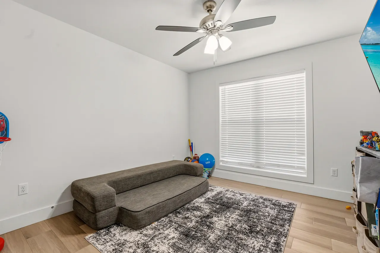 Photo 21 — 1910 Durham Avenue, Wolfforth, TX 79382