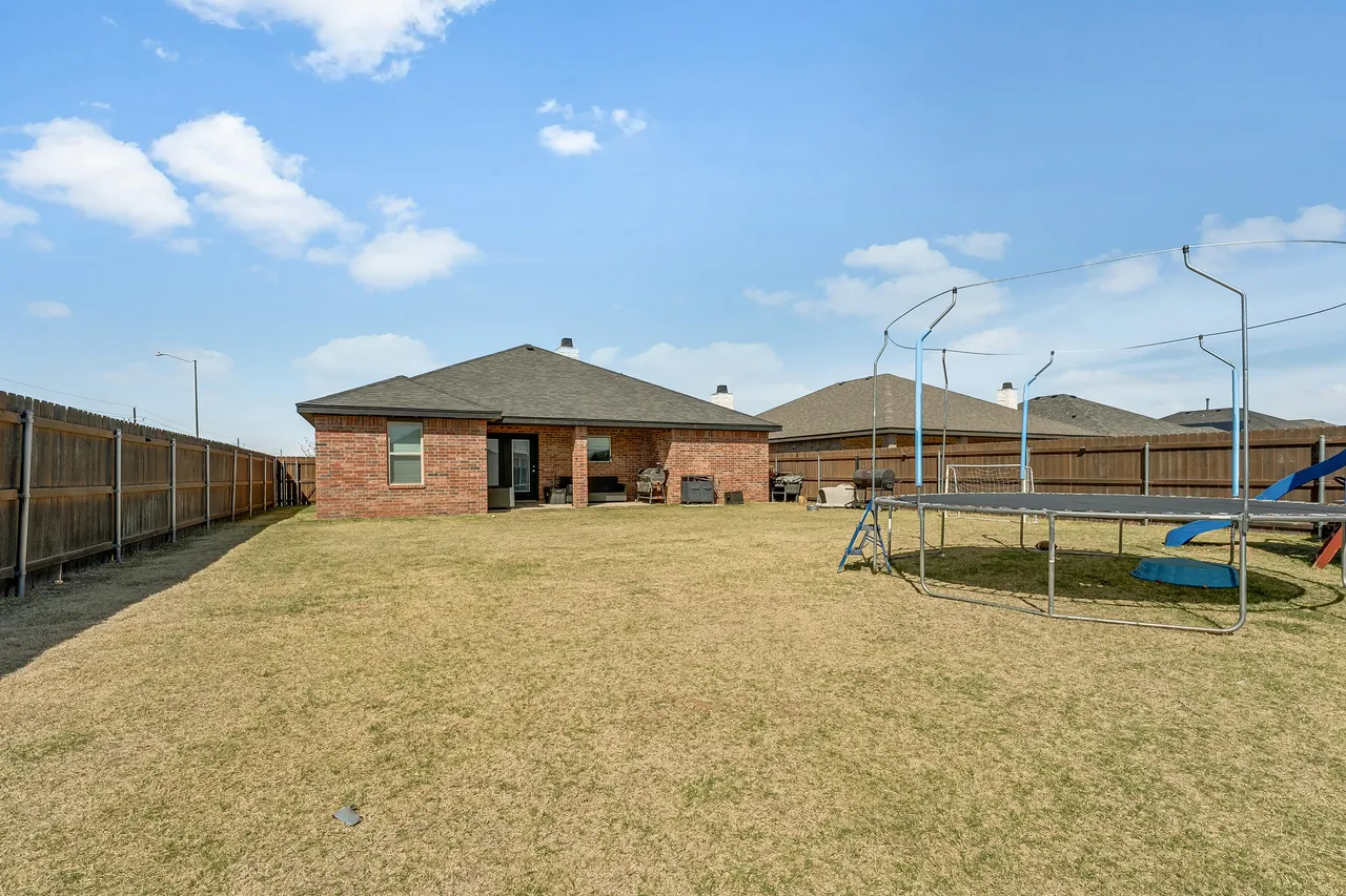 Photo 28 — 1910 Durham Avenue, Wolfforth, TX 79382