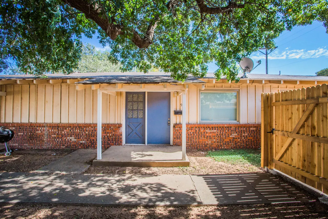 Front exterior — 2811 43rd Street 8, Lubbock, TX 79413