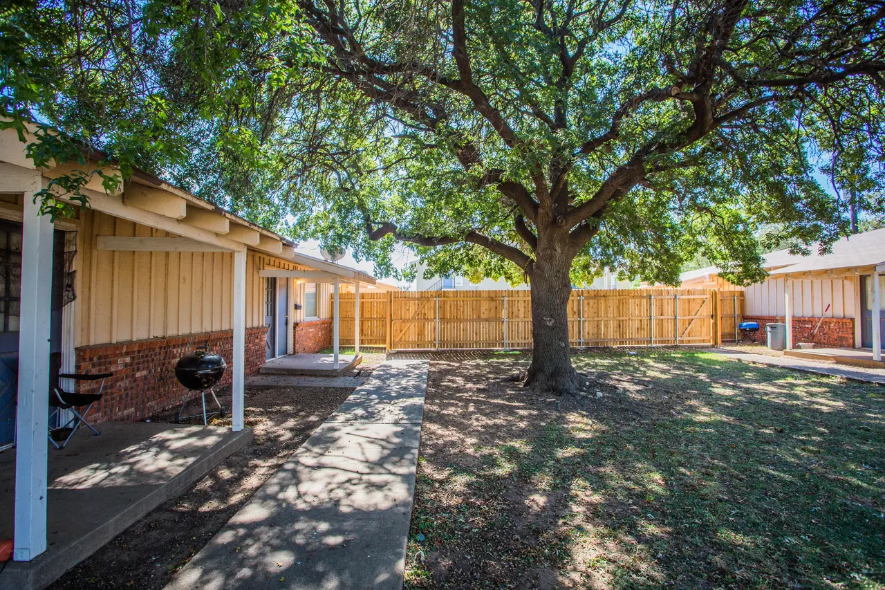 Photo 3 — 2811 43rd Street 8, Lubbock, TX 79413