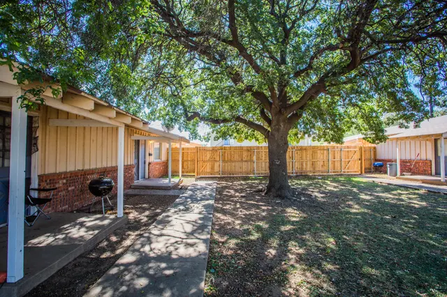 Photo 3 — 2811 43rd Street 8, Lubbock, TX 79413