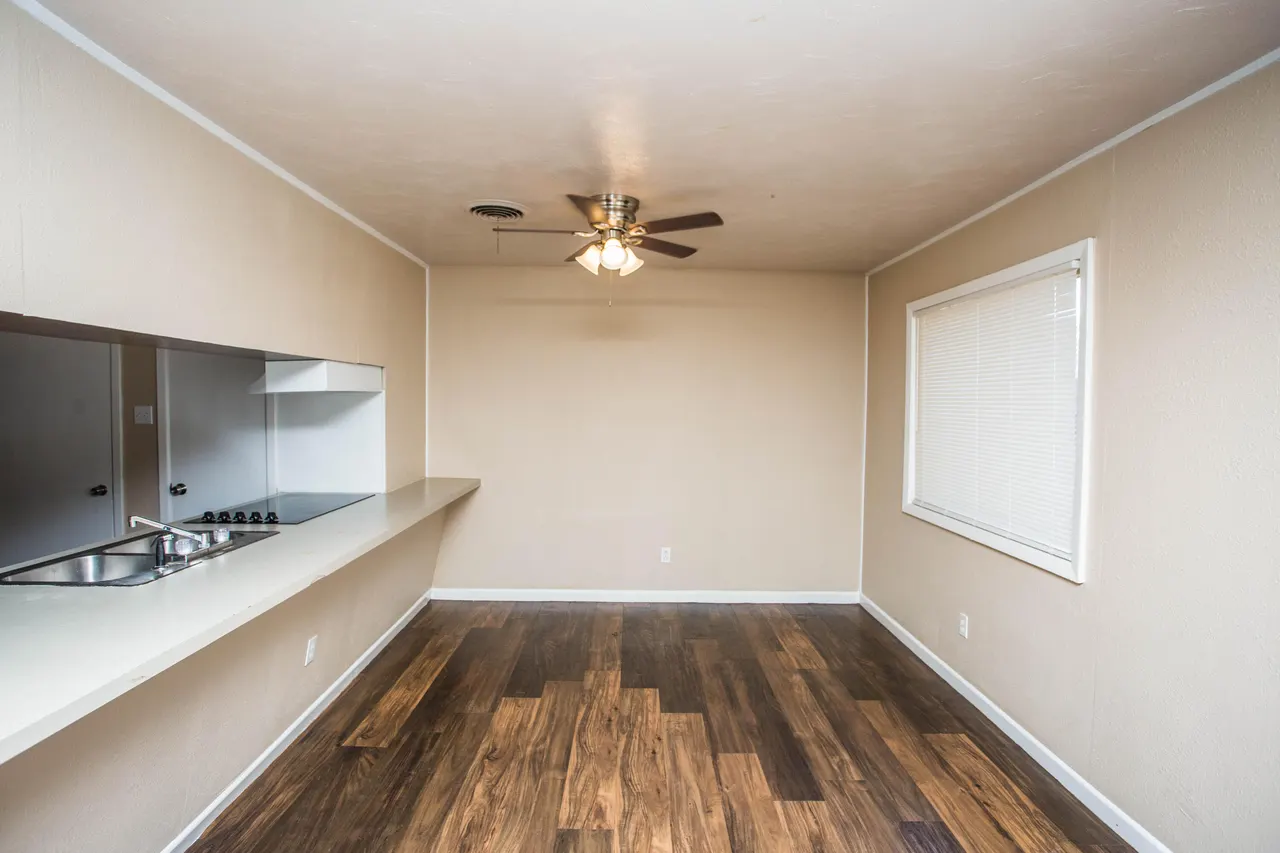 Photo 9 — 2811 43rd Street 8, Lubbock, TX 79413