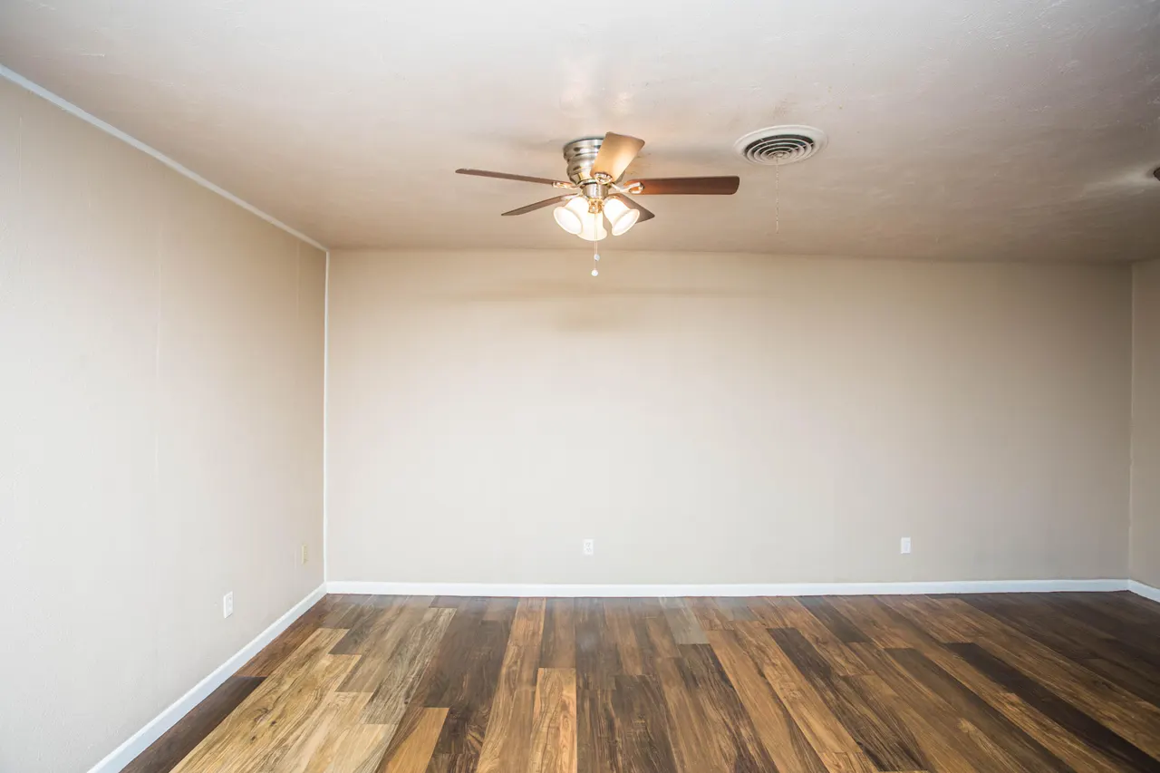 Photo 13 — 2811 43rd Street 8, Lubbock, TX 79413