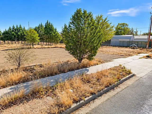 Photo 7 — 5015 Avenue T, Lubbock, TX 79412