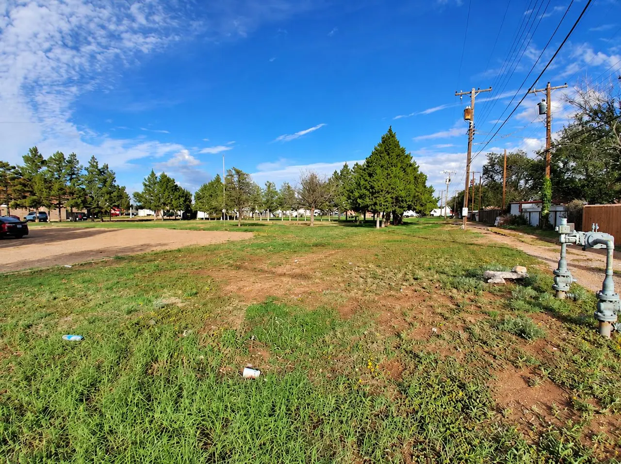 Photo 8 — 5015 Avenue T, Lubbock, TX 79412