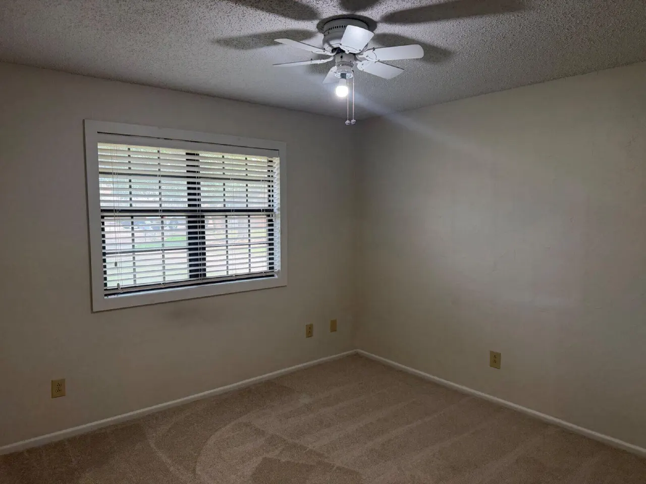 Photo 14 — 7106 Aberdeen Avenue, Lubbock, TX 79424