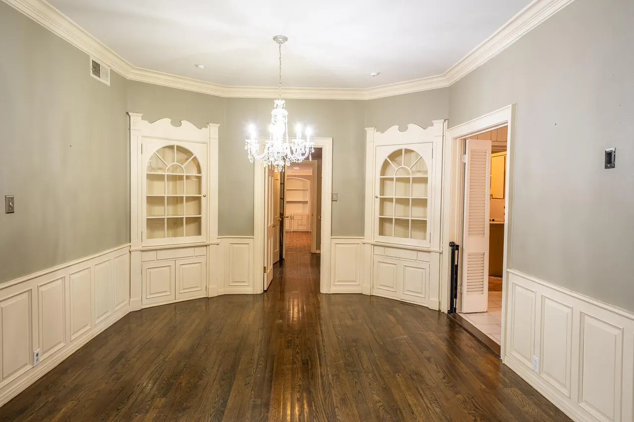 Photo 12 — 5104 19th Street, Lubbock, TX 79407