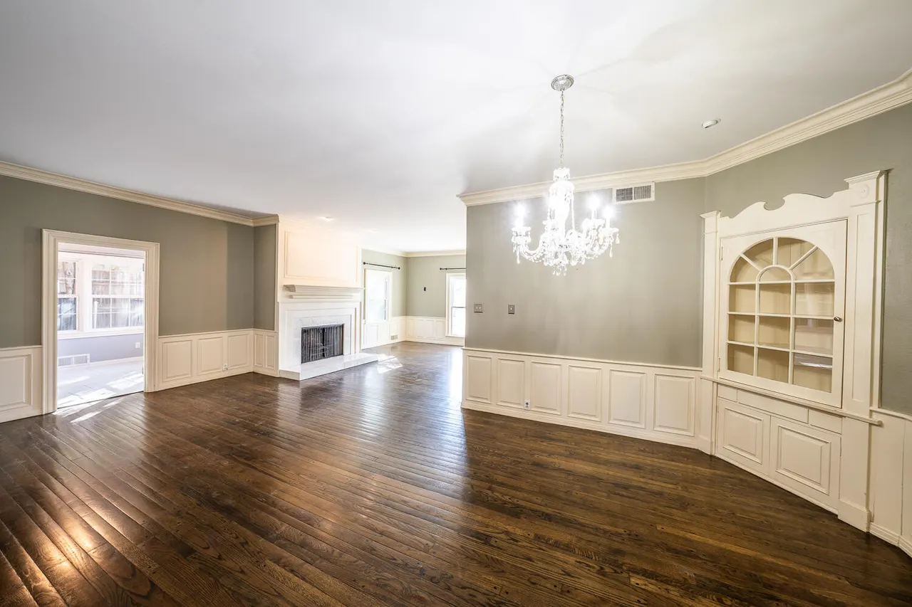 Photo 10 — 5104 19th Street, Lubbock, TX 79407