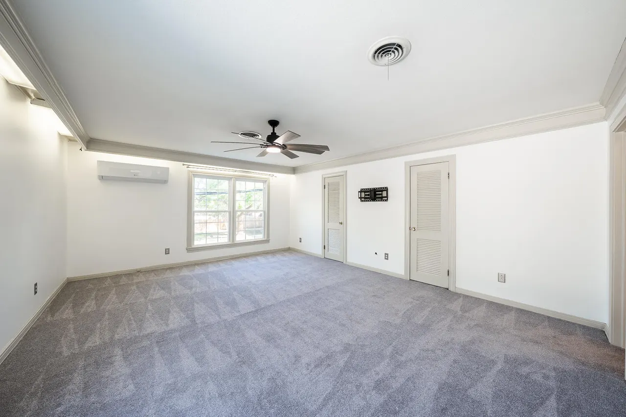 Photo 37 — 5104 19th Street, Lubbock, TX 79407