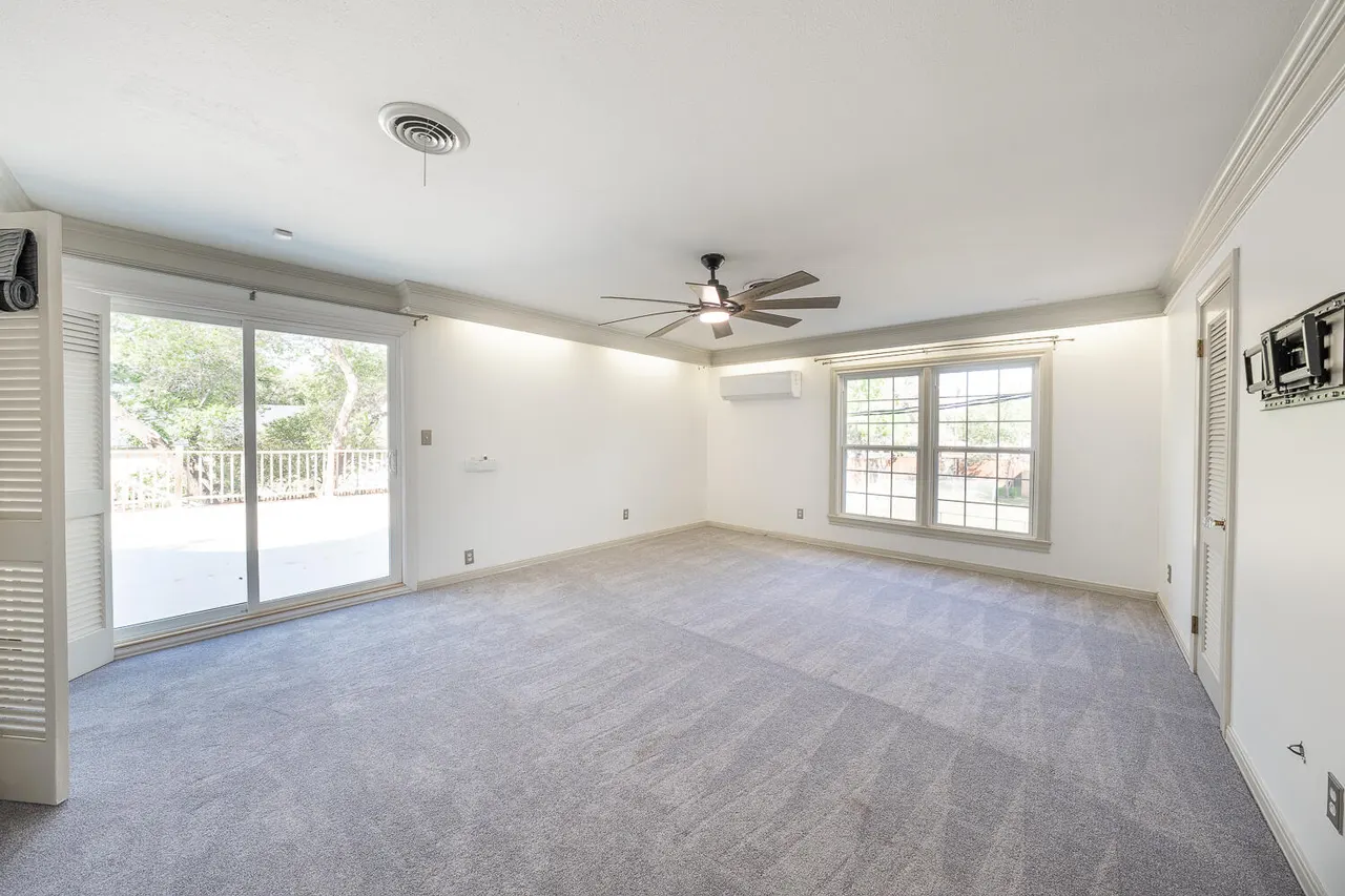 Photo 38 — 5104 19th Street, Lubbock, TX 79407