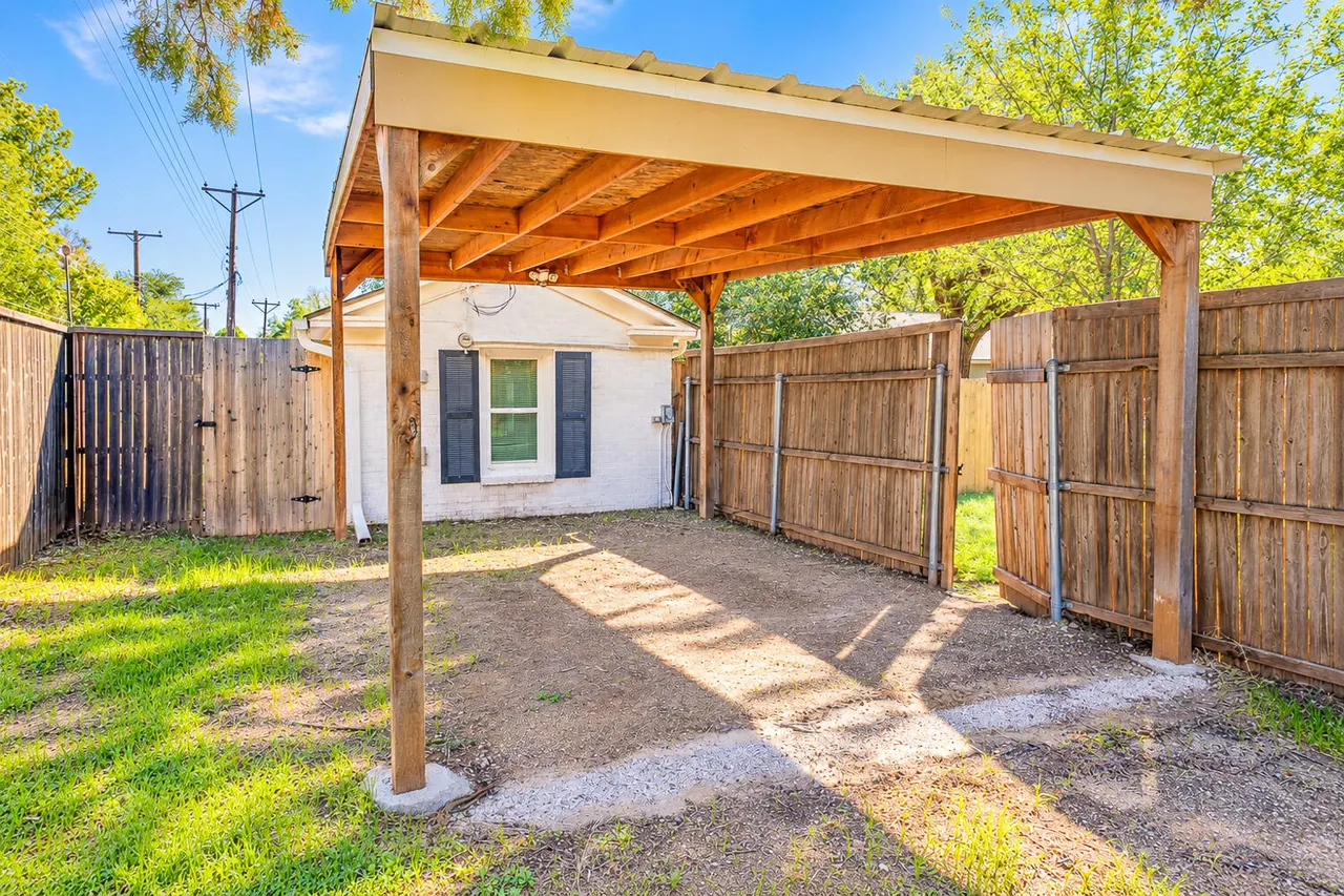 Photo 49 — 5104 19th Street, Lubbock, TX 79407